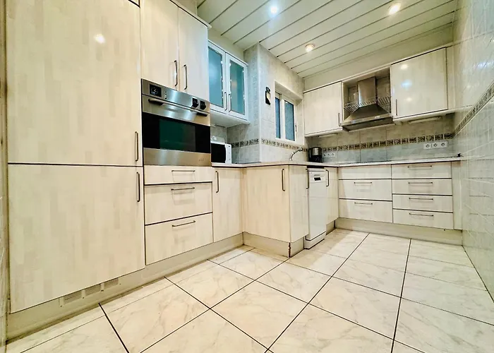 Global Immo 7006 Llotja 2 1-a * 罗萨斯