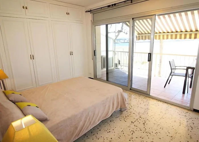 Global Immo 7006 Llotja 2 1-a Apartamento Roses